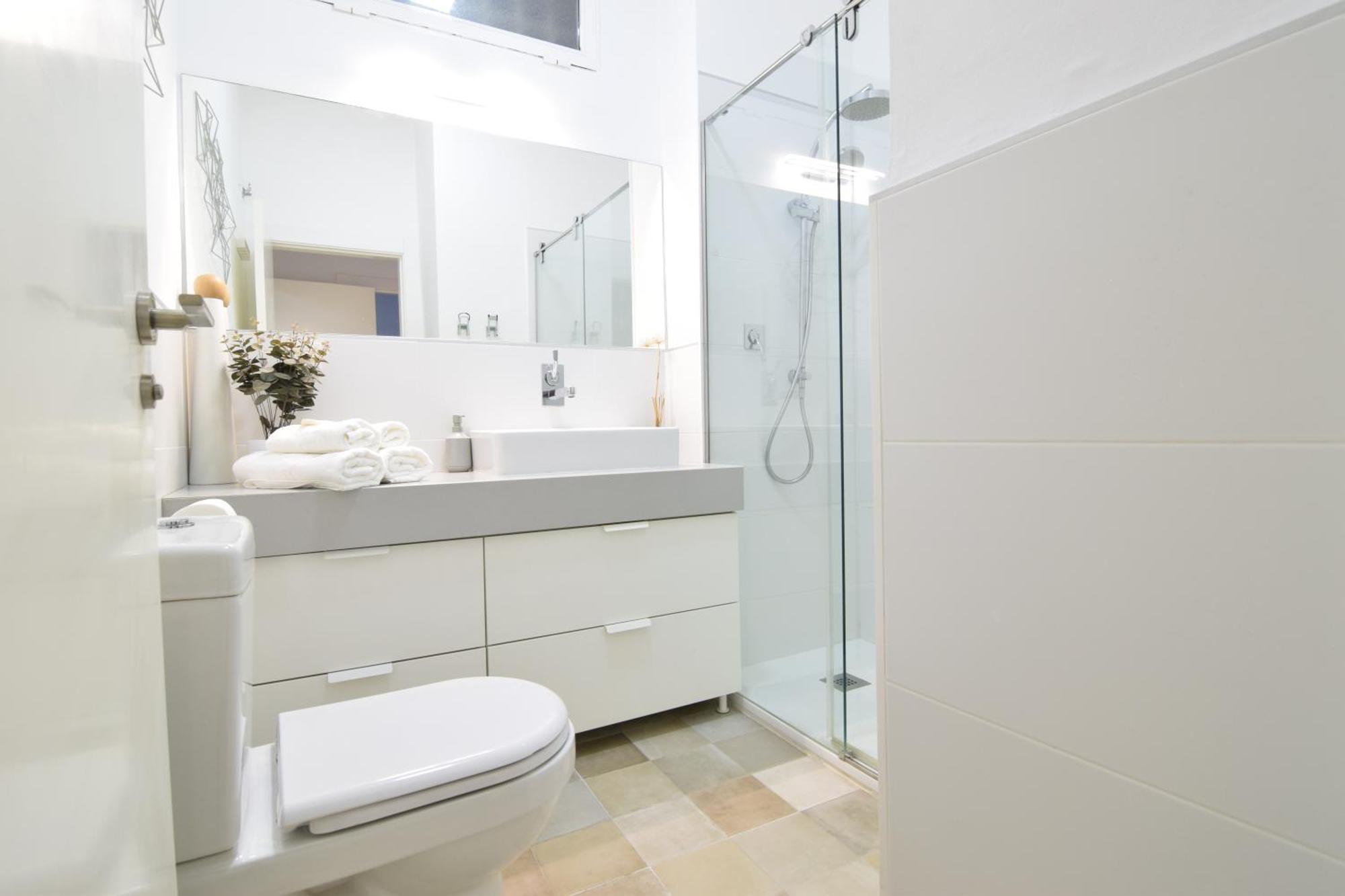 Apartamento Atarazanas Malaga Centro Historico Exteriör bild