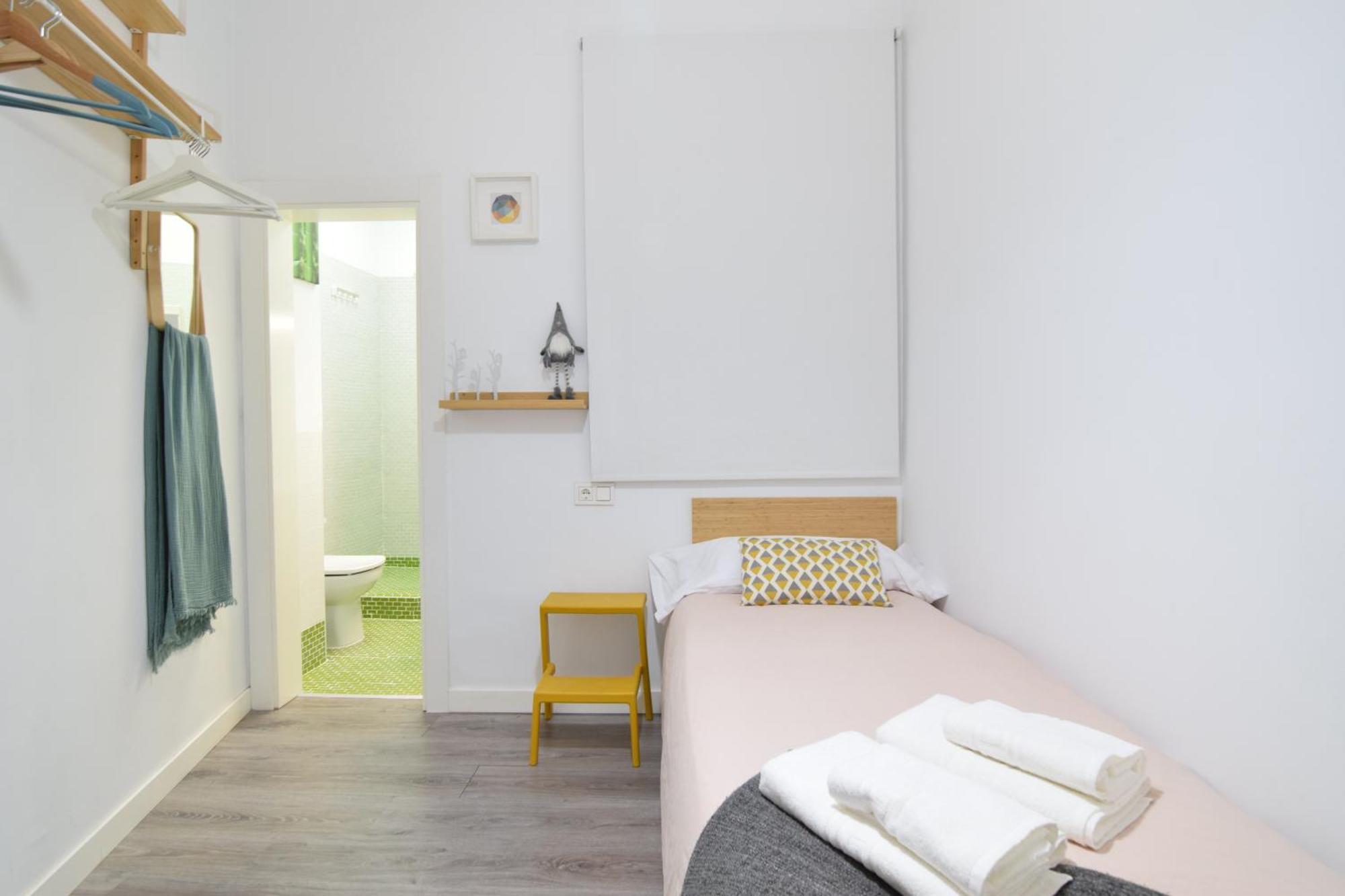 Apartamento Atarazanas Malaga Centro Historico Exteriör bild
