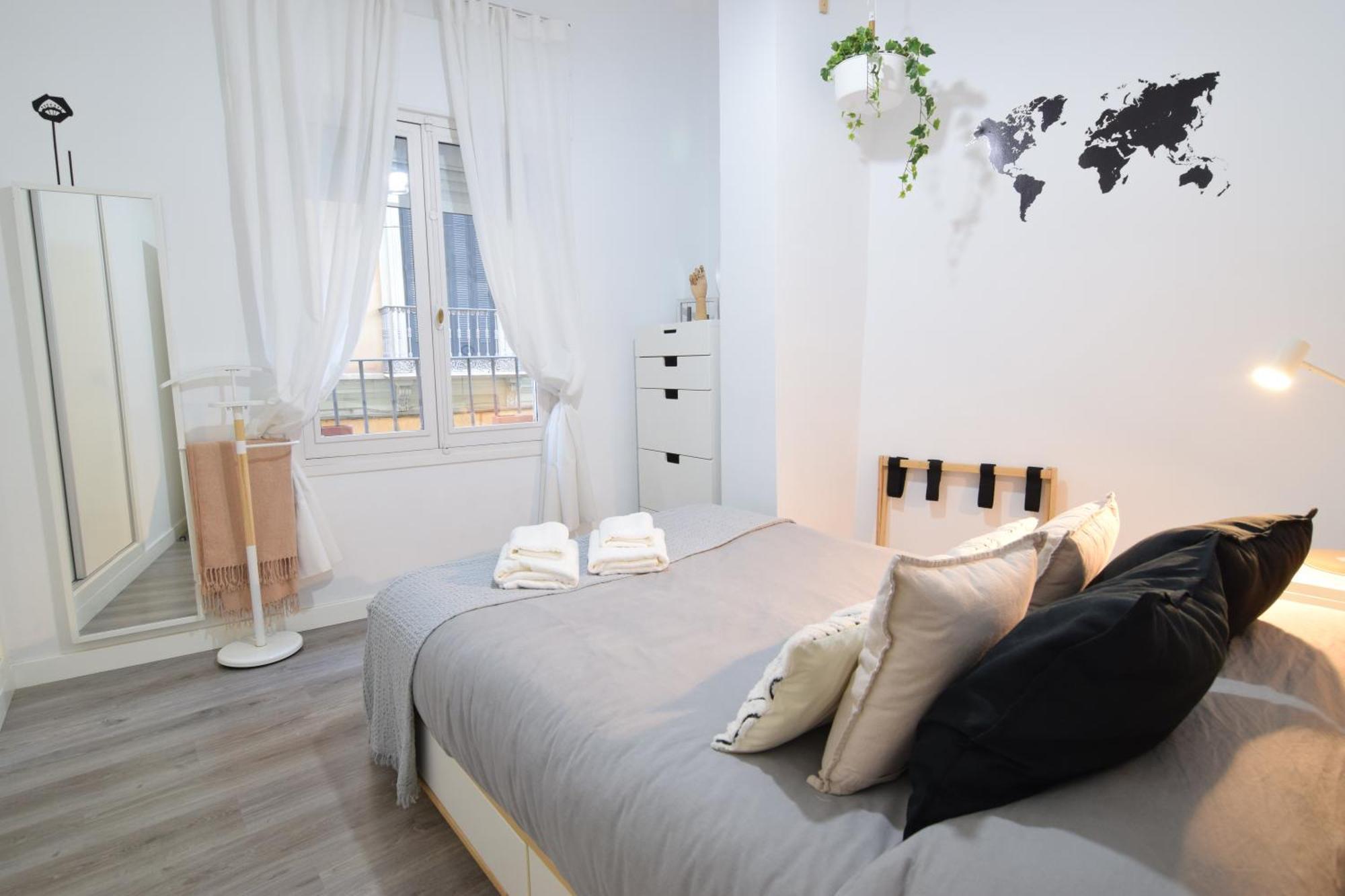 Apartamento Atarazanas Malaga Centro Historico Exteriör bild