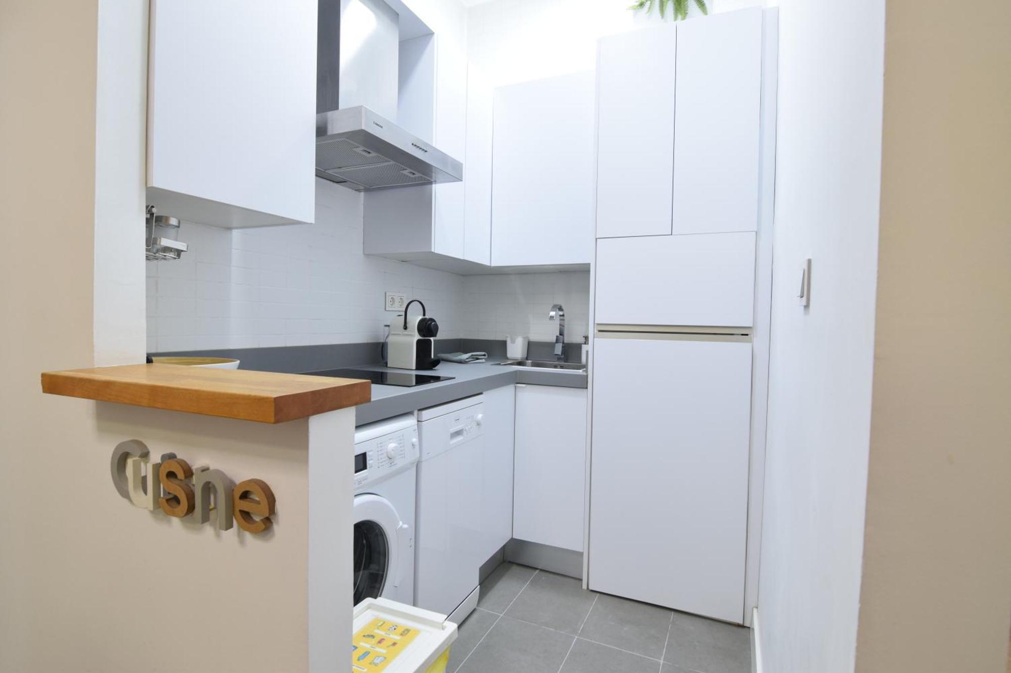 Apartamento Atarazanas Malaga Centro Historico Exteriör bild