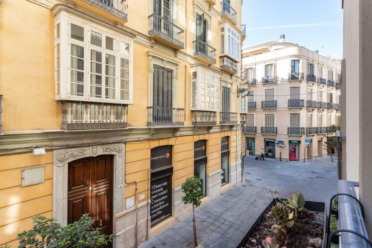 Apartamento Atarazanas Malaga Centro Historico Exteriör bild