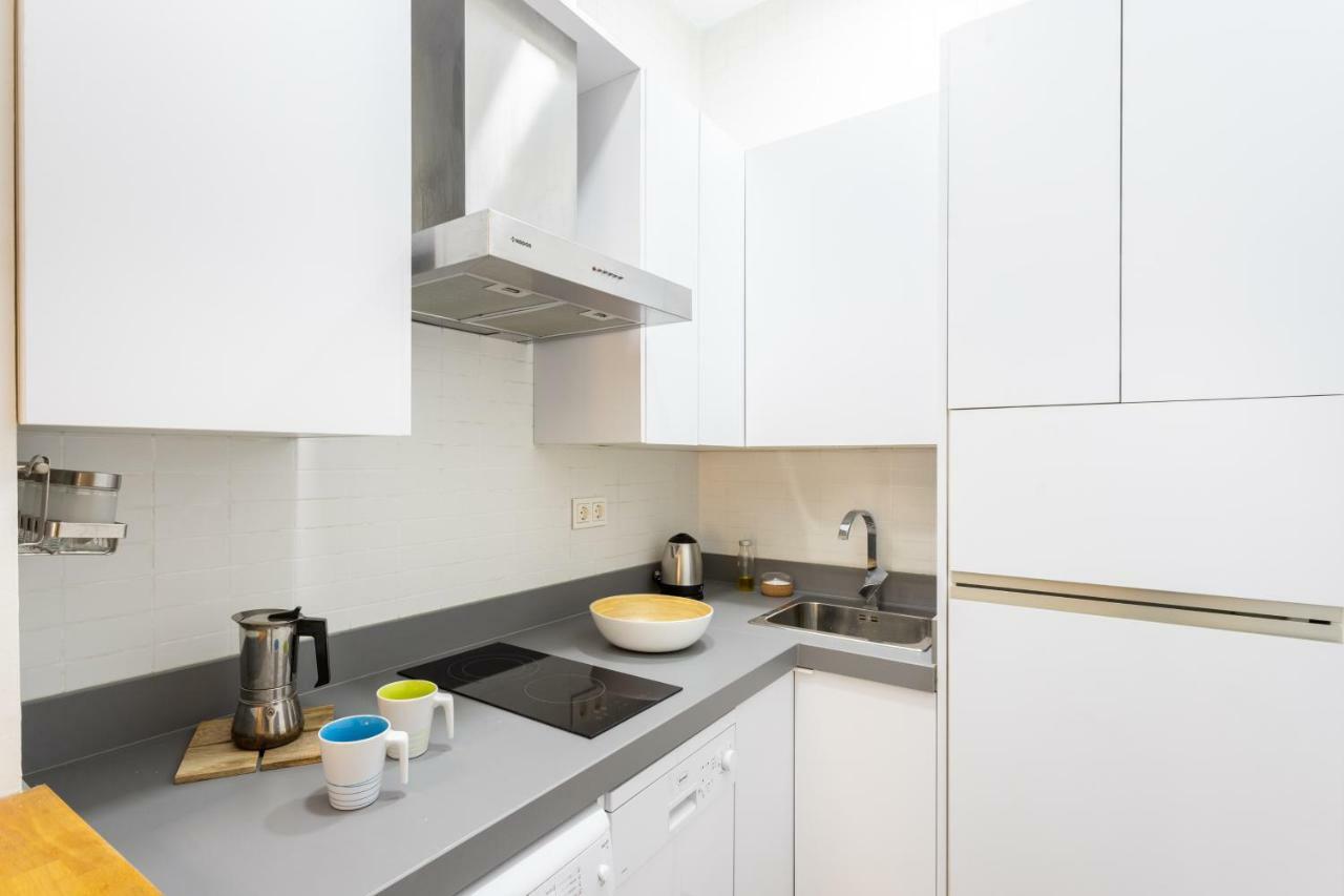 Apartamento Atarazanas Malaga Centro Historico Exteriör bild